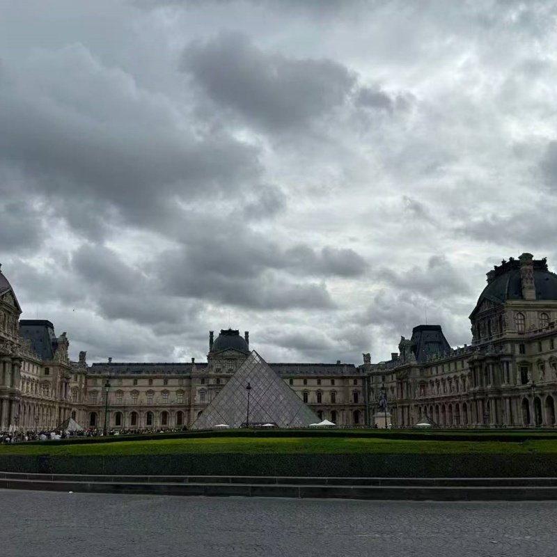 �����ð�չ�����޹�˾